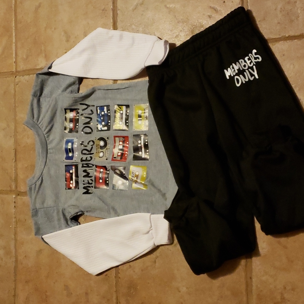 Boys Member Only 2pcs set size 5/6 New